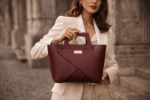 Victoria Signature Handbag - Image 4